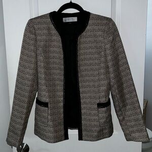 Tahari Black and Tan Textured Blazer